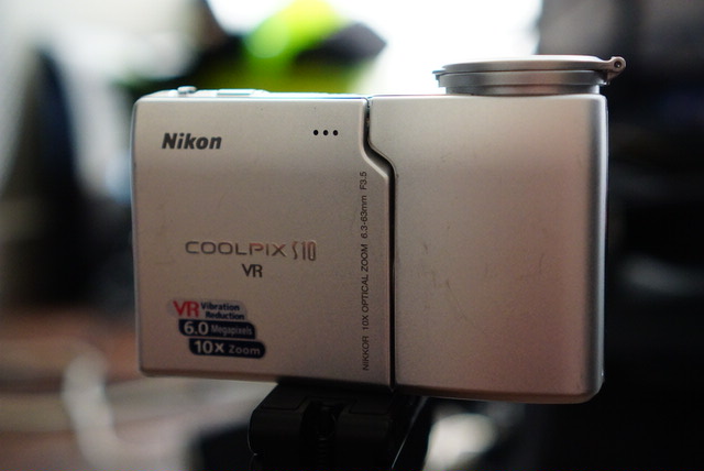 Retro Review: Nikon Coolpix S10 – The Forever Student Blog
